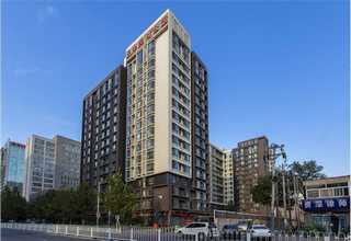 浦江大型吊机出租广告